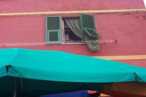 Xtrallusion photo gallery of Italy. Photos, pictures, images and photographs of the Italian Rivieras, the Italian Lakes, the Italian Alps, the Cinque Terre, the Amalfi coast and some of the most beautiful corners of Italy. Plus photos of Italian cities such as Pisa, Milan, Genoa and Rome.